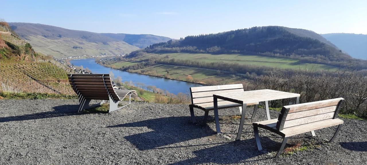 Apartments In Spay Bigone Zell-Merl Mosel 외부 사진
