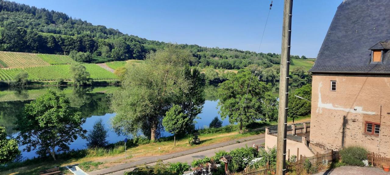 Apartments In Spay Bigone Zell-Merl Mosel 외부 사진